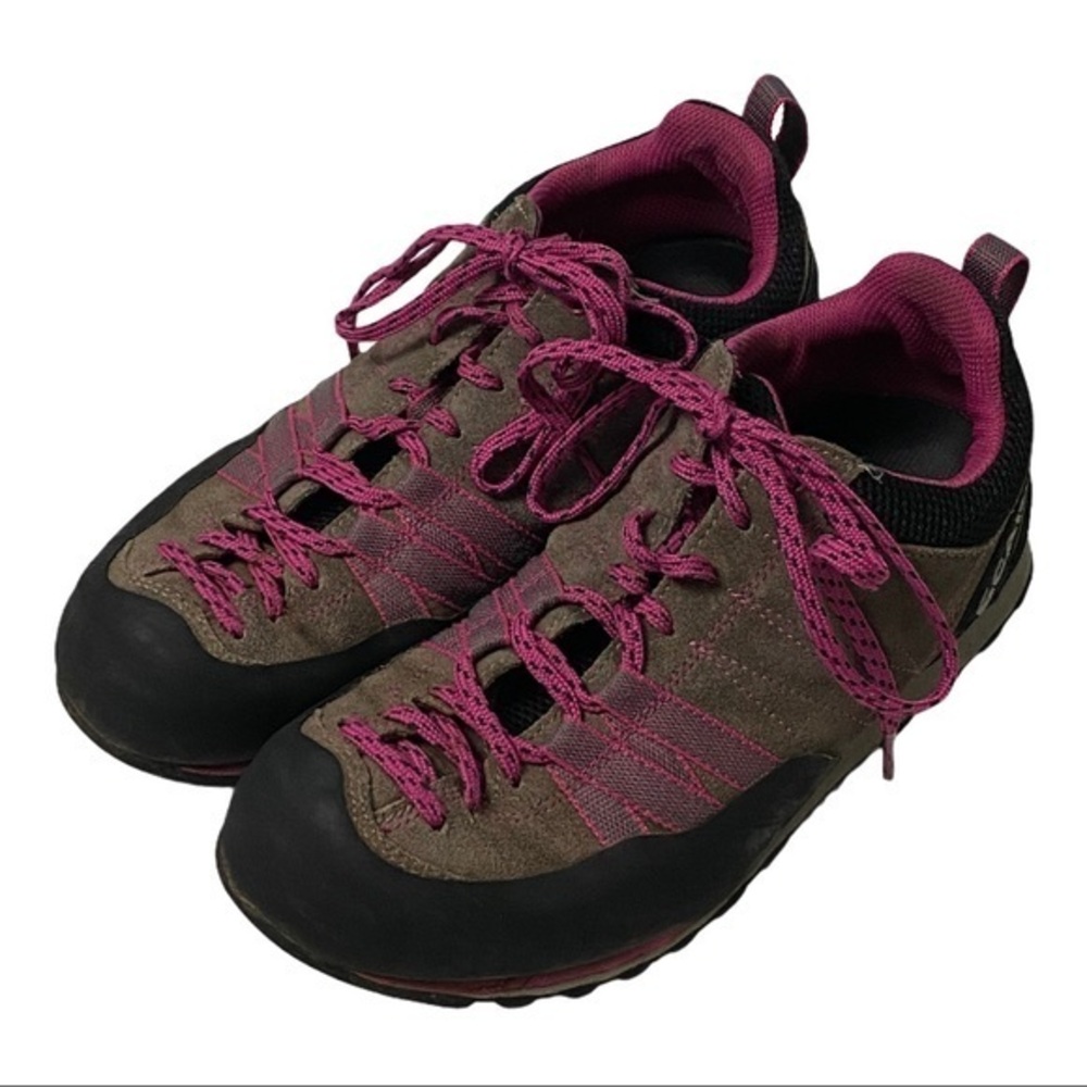 Scarpa Crux Women’s Shoes - Size 6.5”